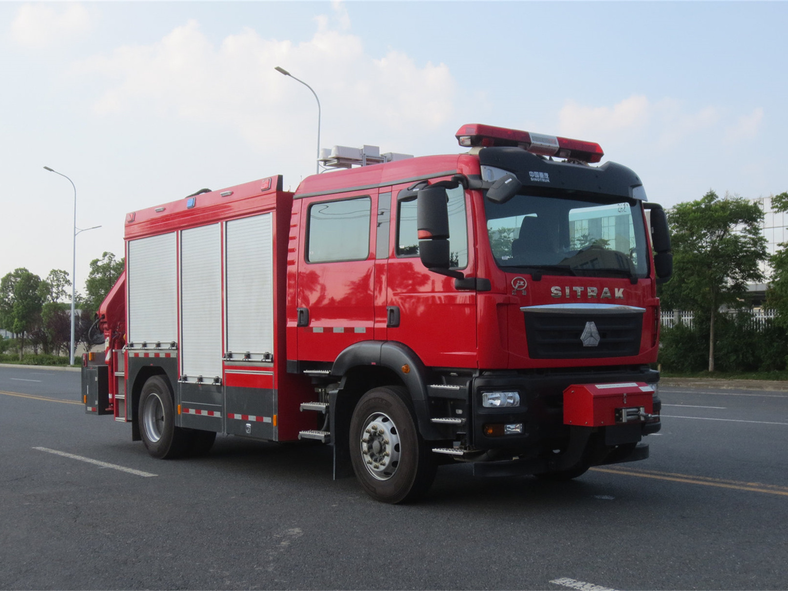 汕德卡单桥抢险救援车