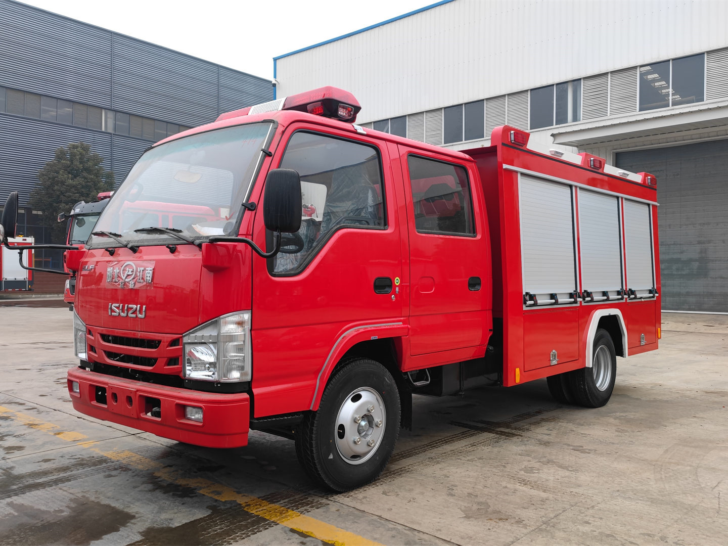 庆铃双排器材消防车